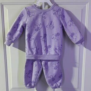 Disney- Minnie Mouse Sweatsuit